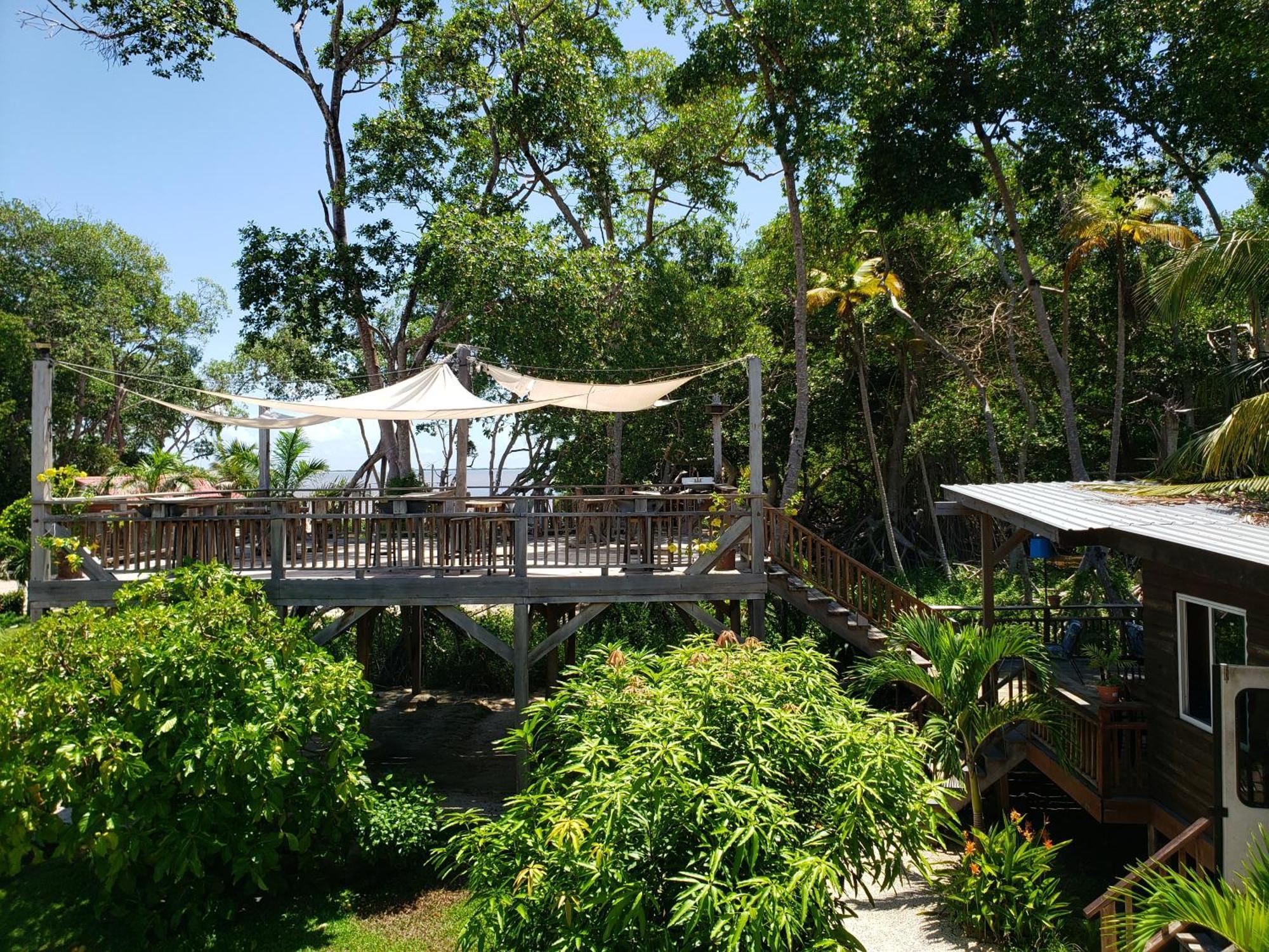 Seaside Chateau Resort Cidade de Belize Exterior foto
